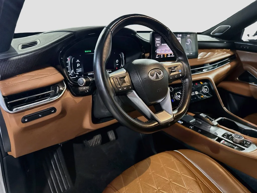 Certified Used 2023 Black INFINITI Autograph image 10