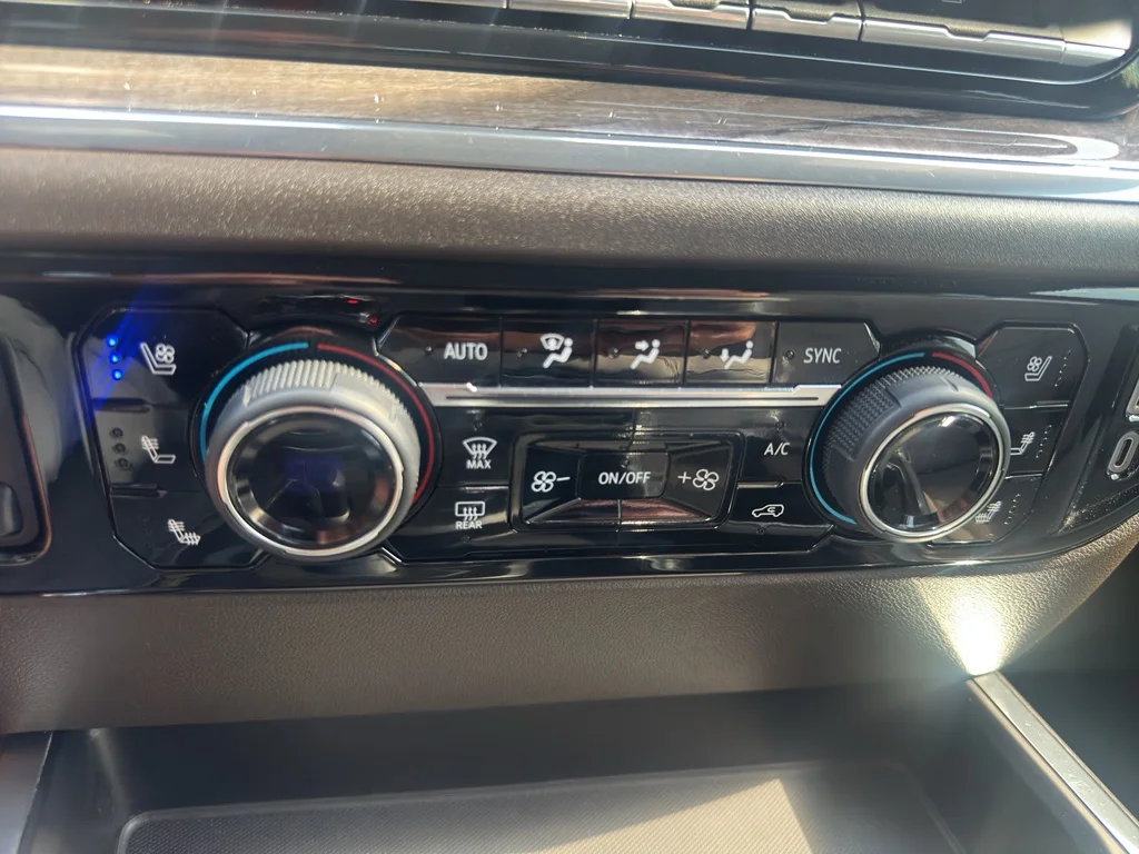 Used 2023 Summit White Chevrolet LTZ image 29