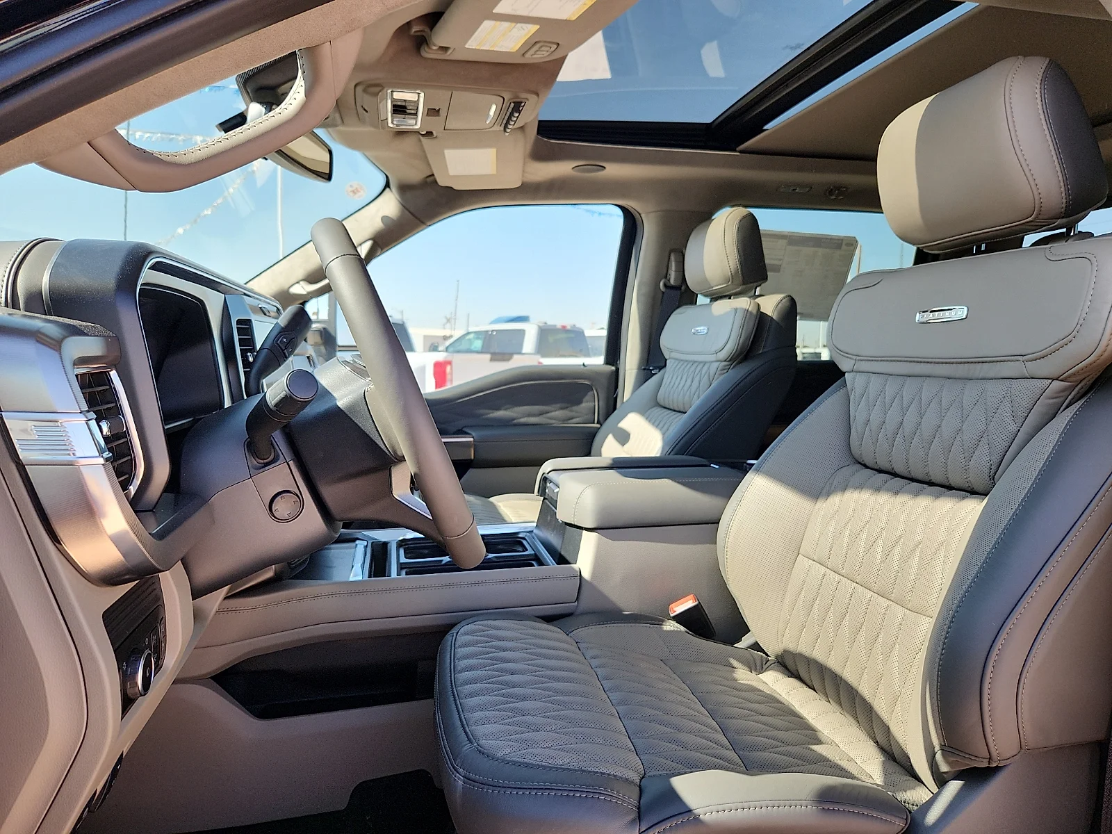 New 2026 Agate Black Metallic Ford Platinum image 17