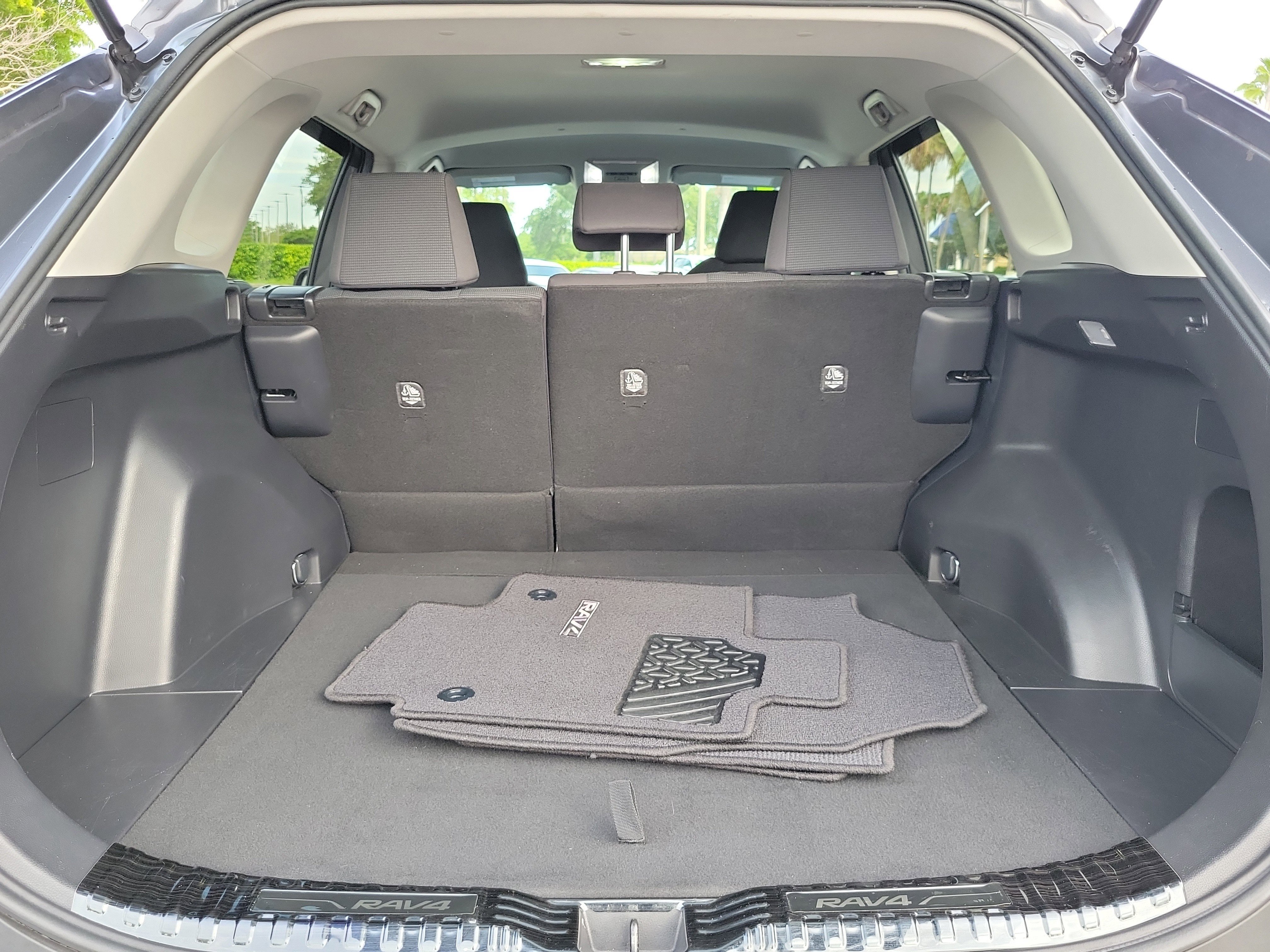Used 2021 Magnetic Gray Metallic Toyota LE image 8
