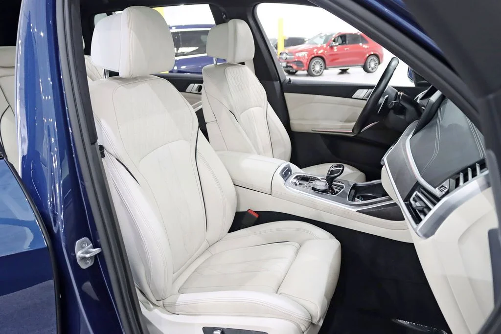 Used 2022 Blue BMW M50i image 32