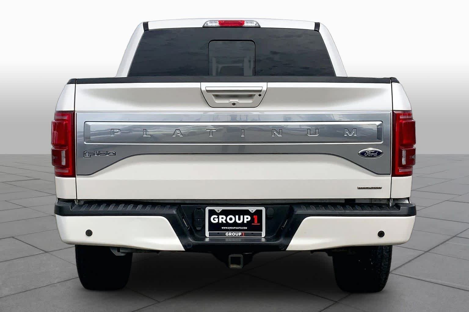 Used 2015 White Platinum Metallic Tri-Coat Ford Platinum image 4