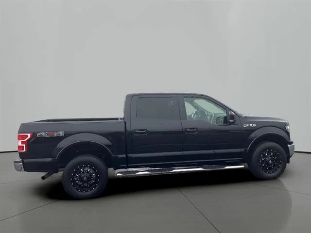 Used 2018 Shadow Black Ford Lariat image 6