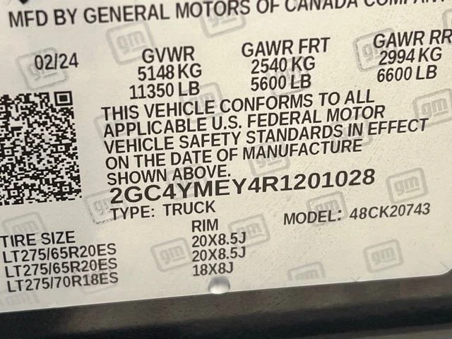 Used 2024 Dark Ash Metallic Chevrolet Custom image 14