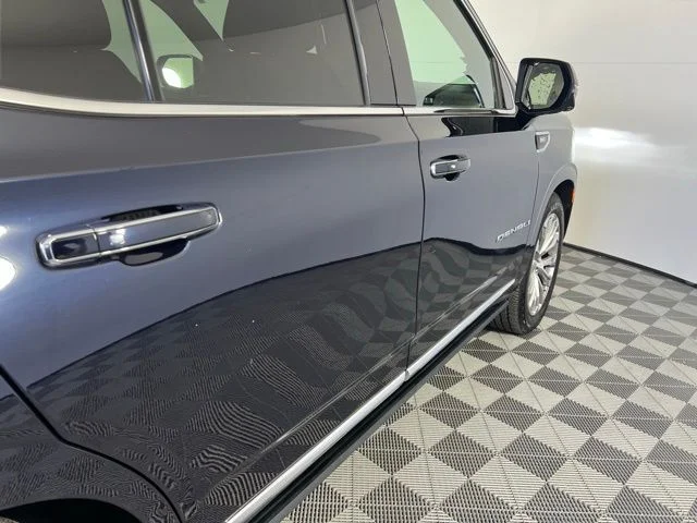 2022 GMC Yukon Denali - Photo 9