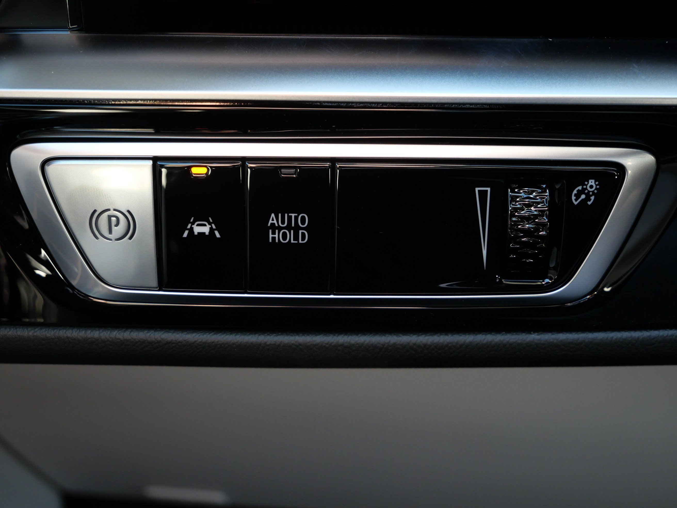 2026 Cadillac LYRIQ Premium Sport - Photo 24