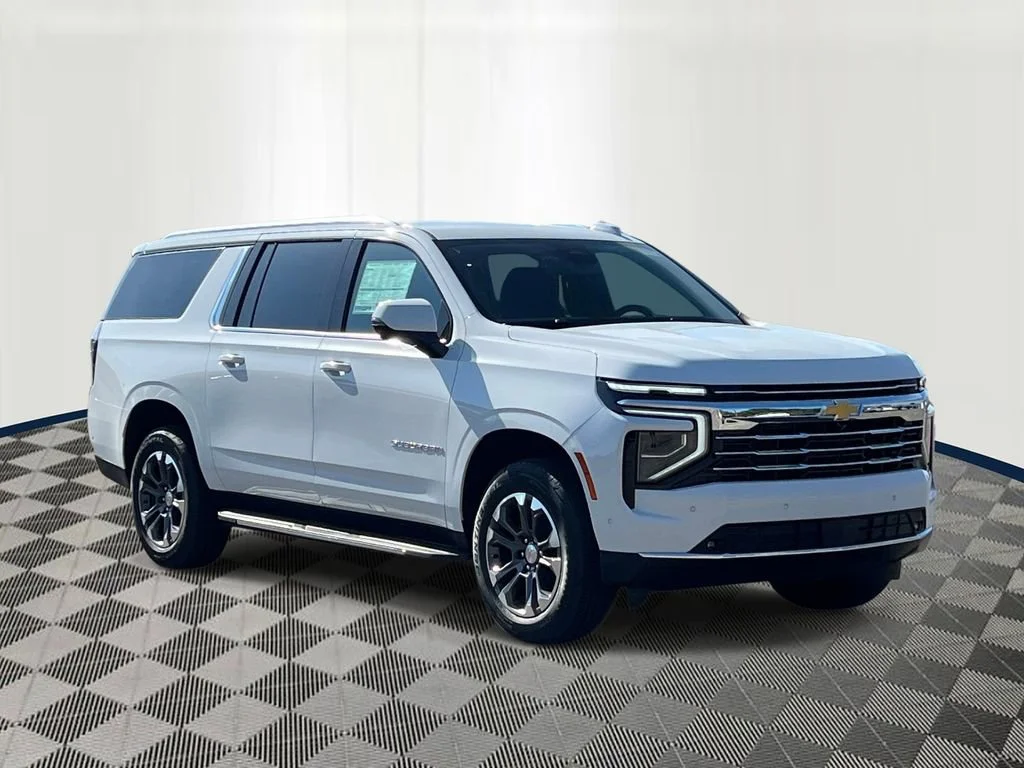 2026 Chevrolet Suburban LT - Photo 7