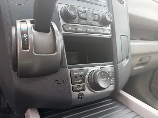 Used 2012 Taffeta White Honda EX-L image 12