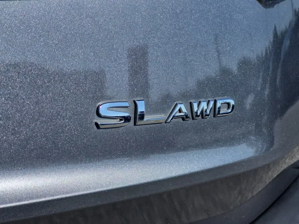 Certified Used 2023 Gun Metallic Nissan SL image 22
