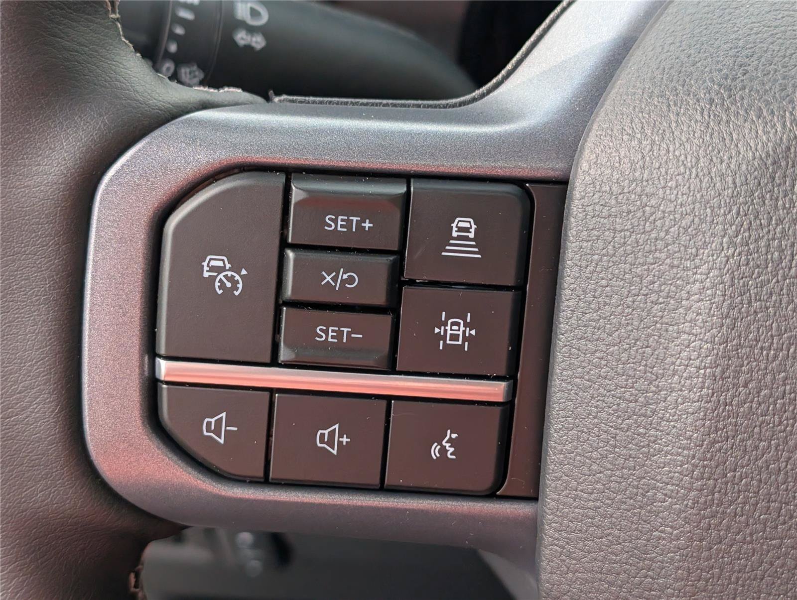 New 2026 AGATE BLACK FORD Lariat image 20