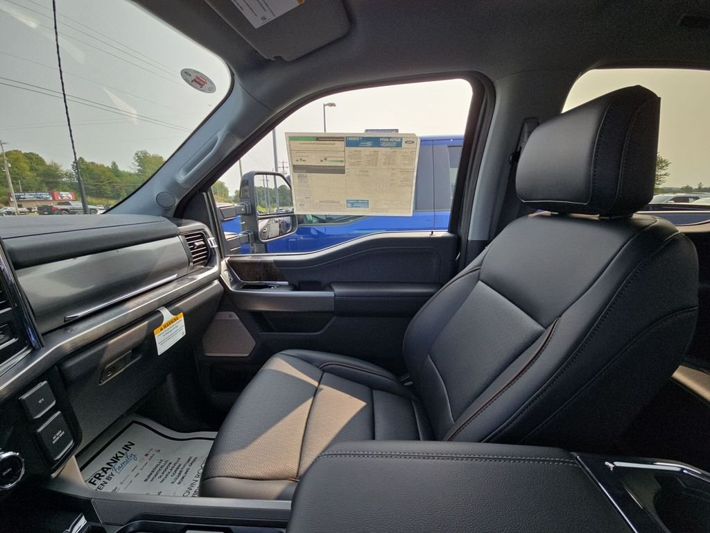2026 Ford F-350 Super Duty Lariat - Photo 13