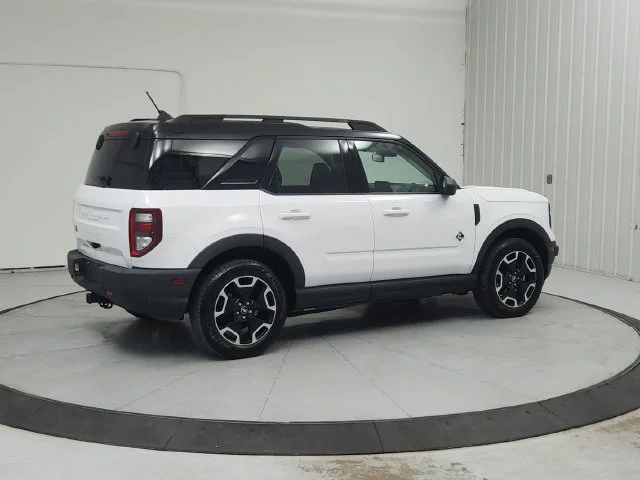 Used 2021 White Ford Outer Banks image 8