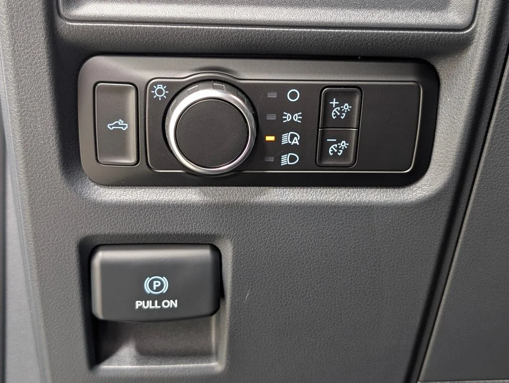 New 2026 Oxford White Ford STX® image 12