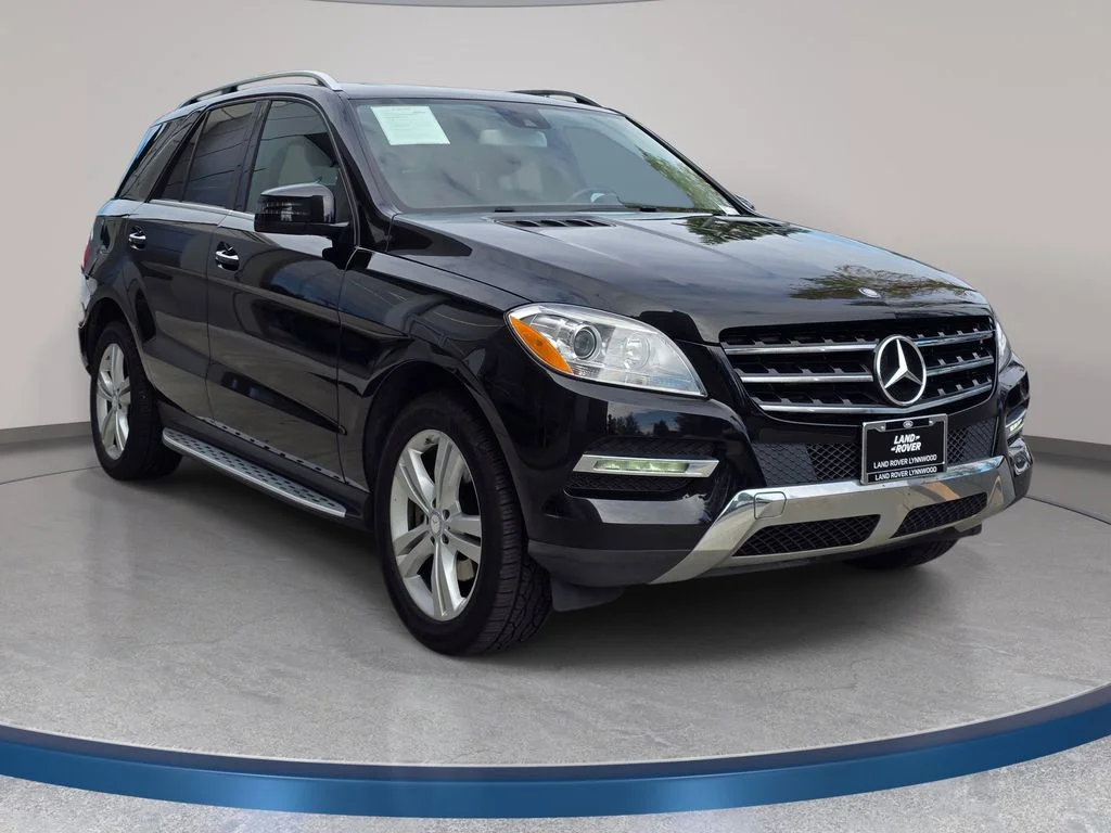 Used 2015  Mercedes-Benz ML 250 image 4
