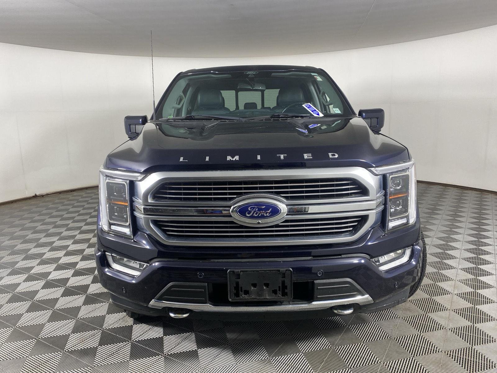 Used 2022 Antimatter Blue Ford Limited image 5