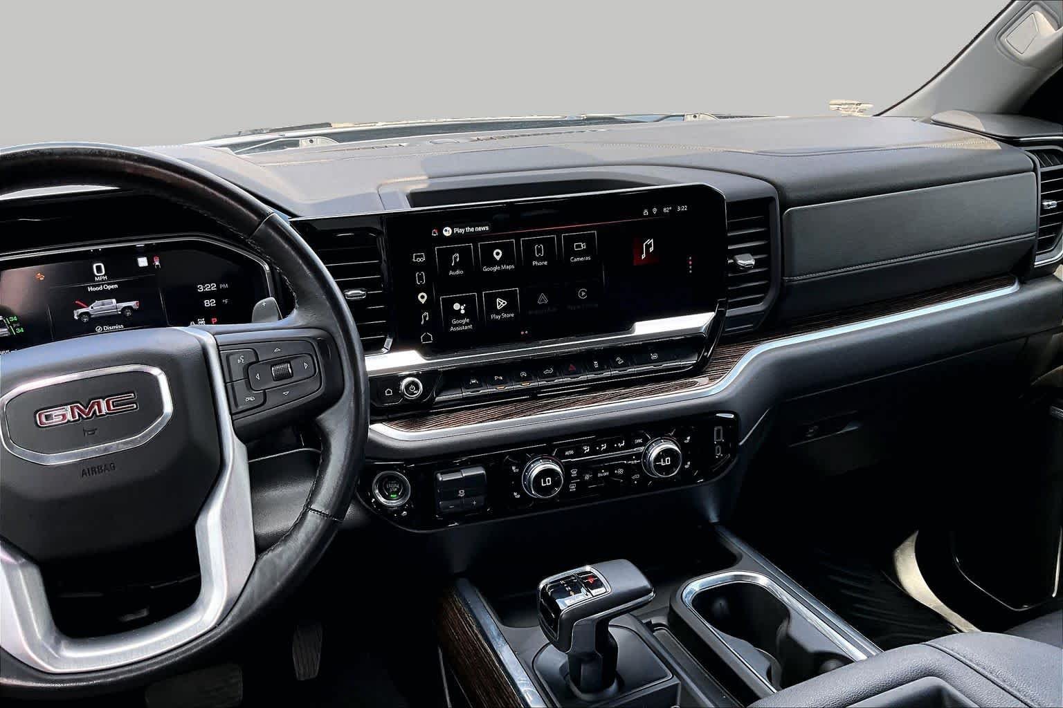 Used 2022 Onyx Black GMC Elevation image 7