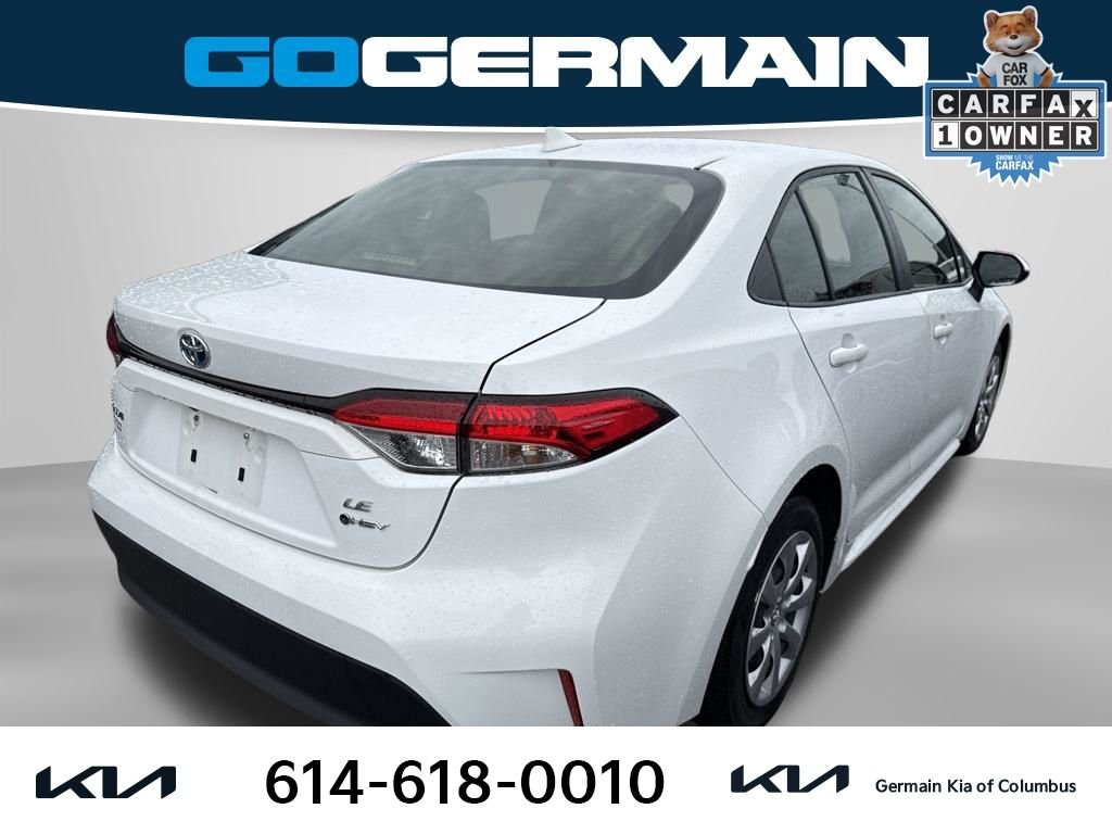 Used 2025 White Toyota LE image 4