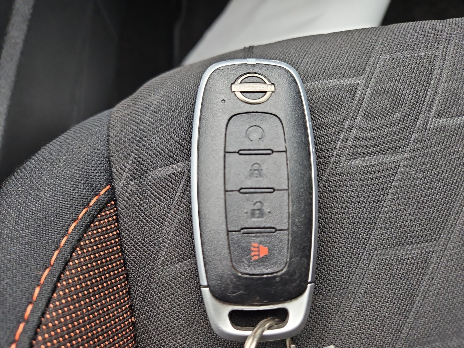 Used 2024 Monarch Orange Metallic/Super Black Nissan SR image 25