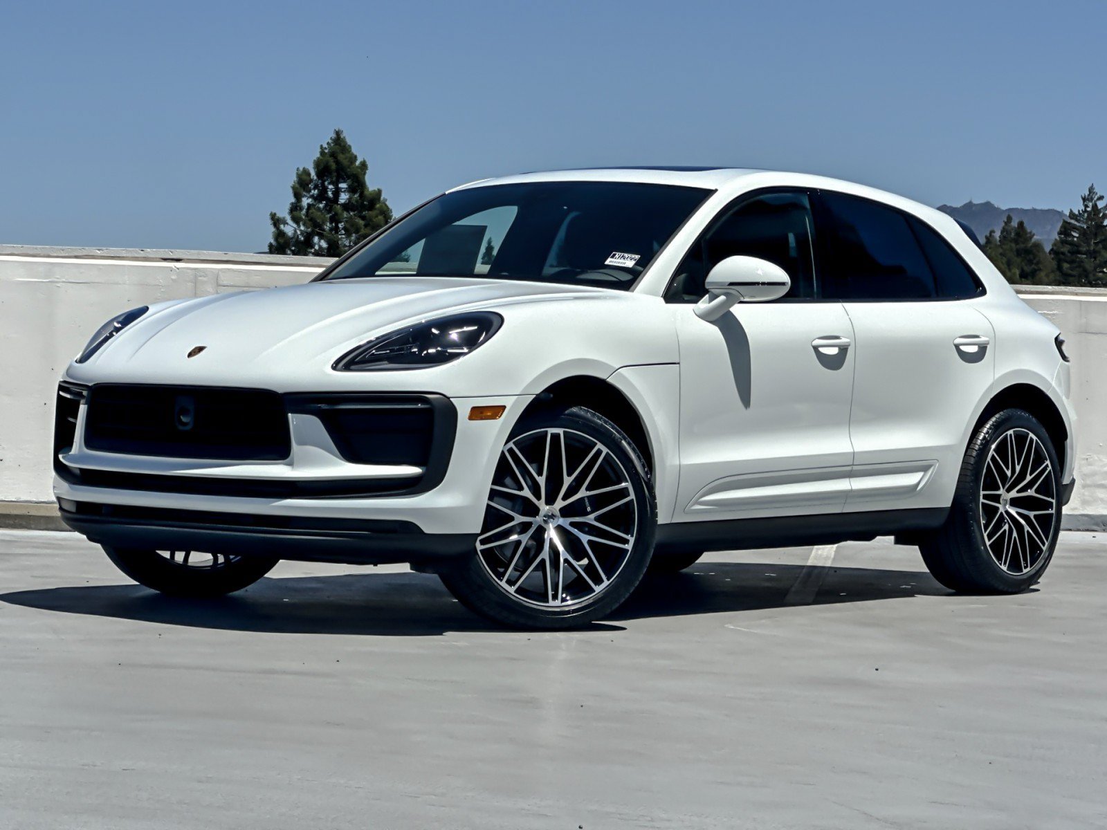 New 2026 White Porsche Macan (AWD) image 1