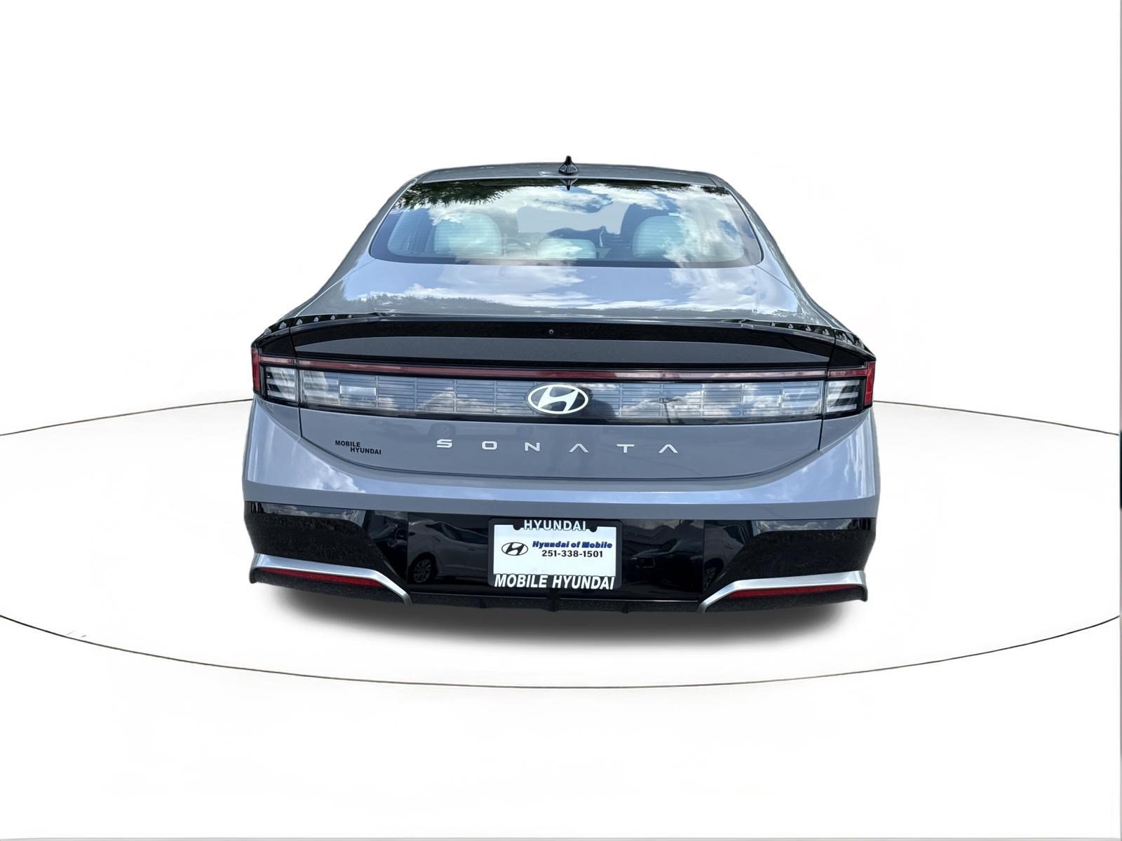 Used 2025 Transmission Blue Hyundai SEL image 4