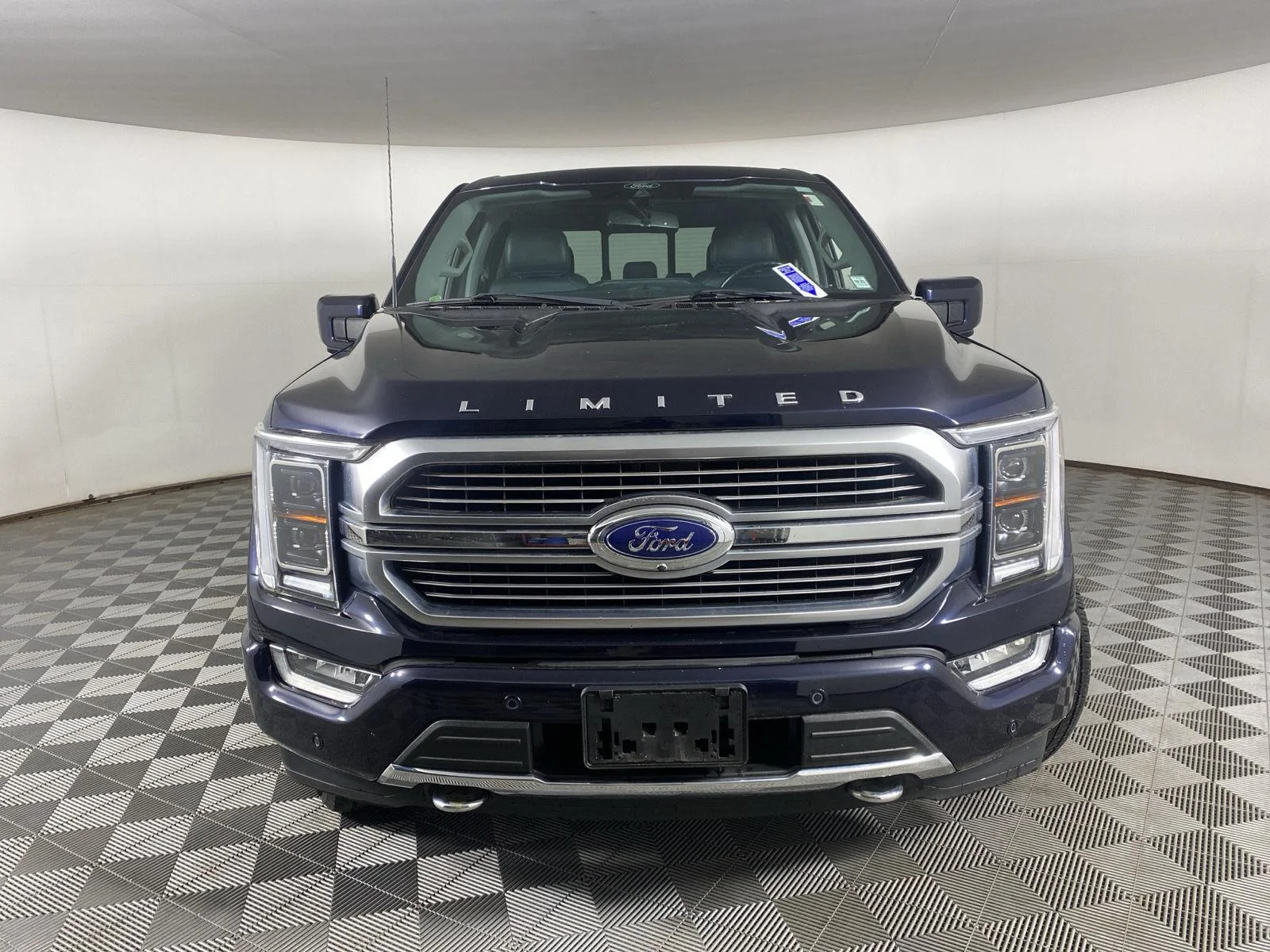 Used 2022 Antimatter Blue Ford Limited image 5
