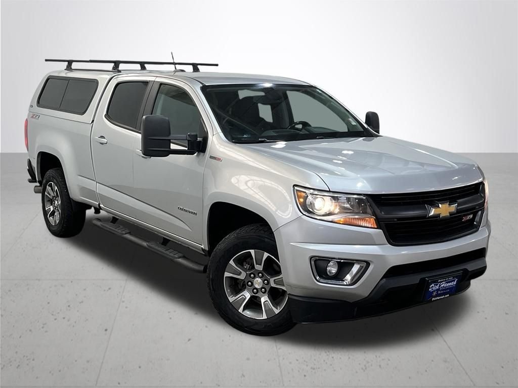 Used 2016 Silver Ice Metallic Chevrolet Z71 image 7