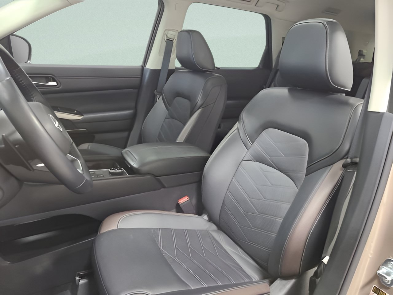 Used 2025 Baja Storm Nissan Platinum image 20