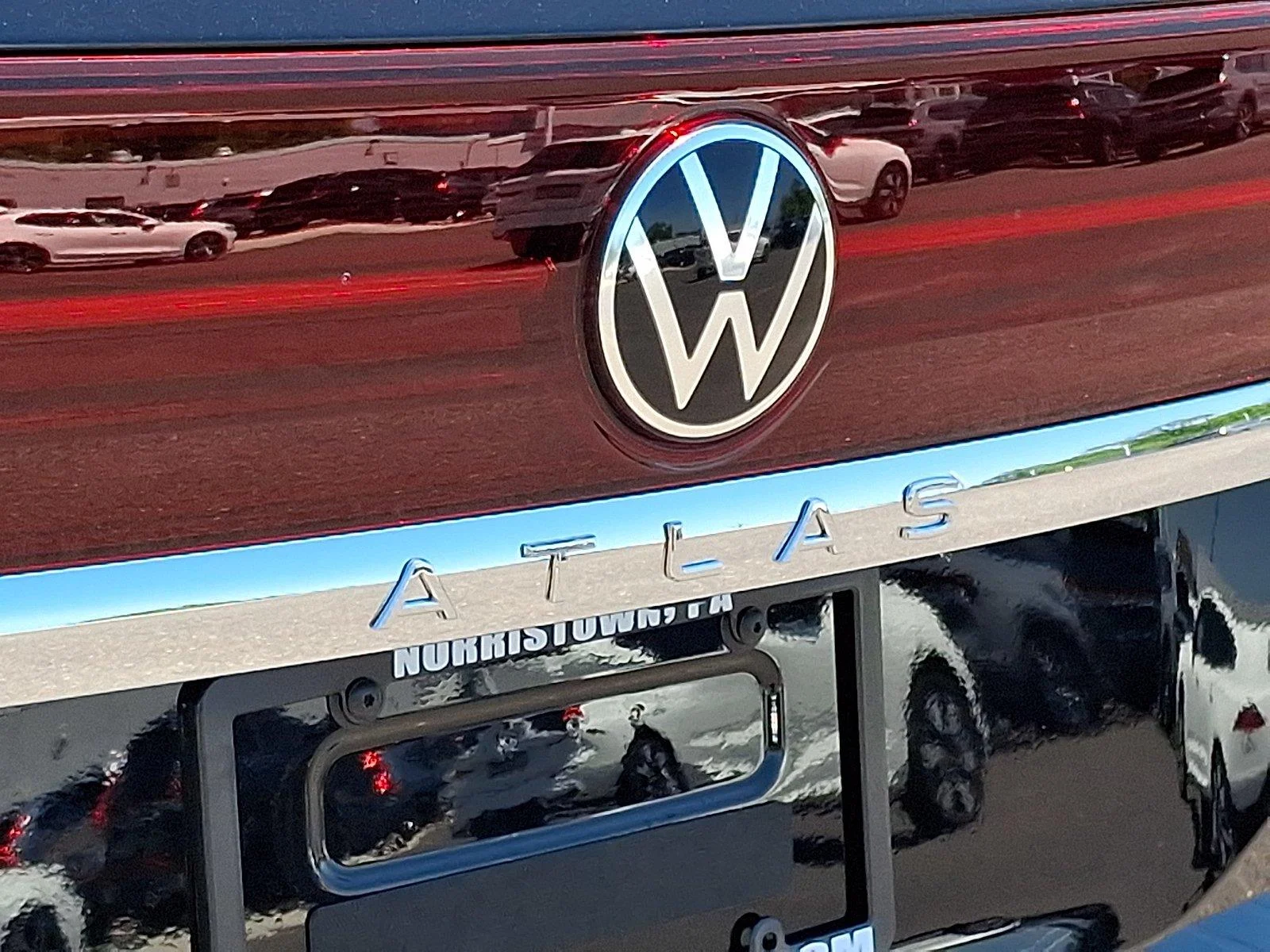 New 2026 Deep Black Pearl Volkswagen 2.0T SEL Premium R-Line image 22