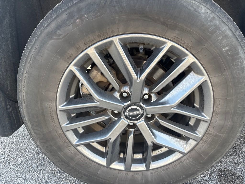 Certified Used 2024 Silver Nissan S image 15