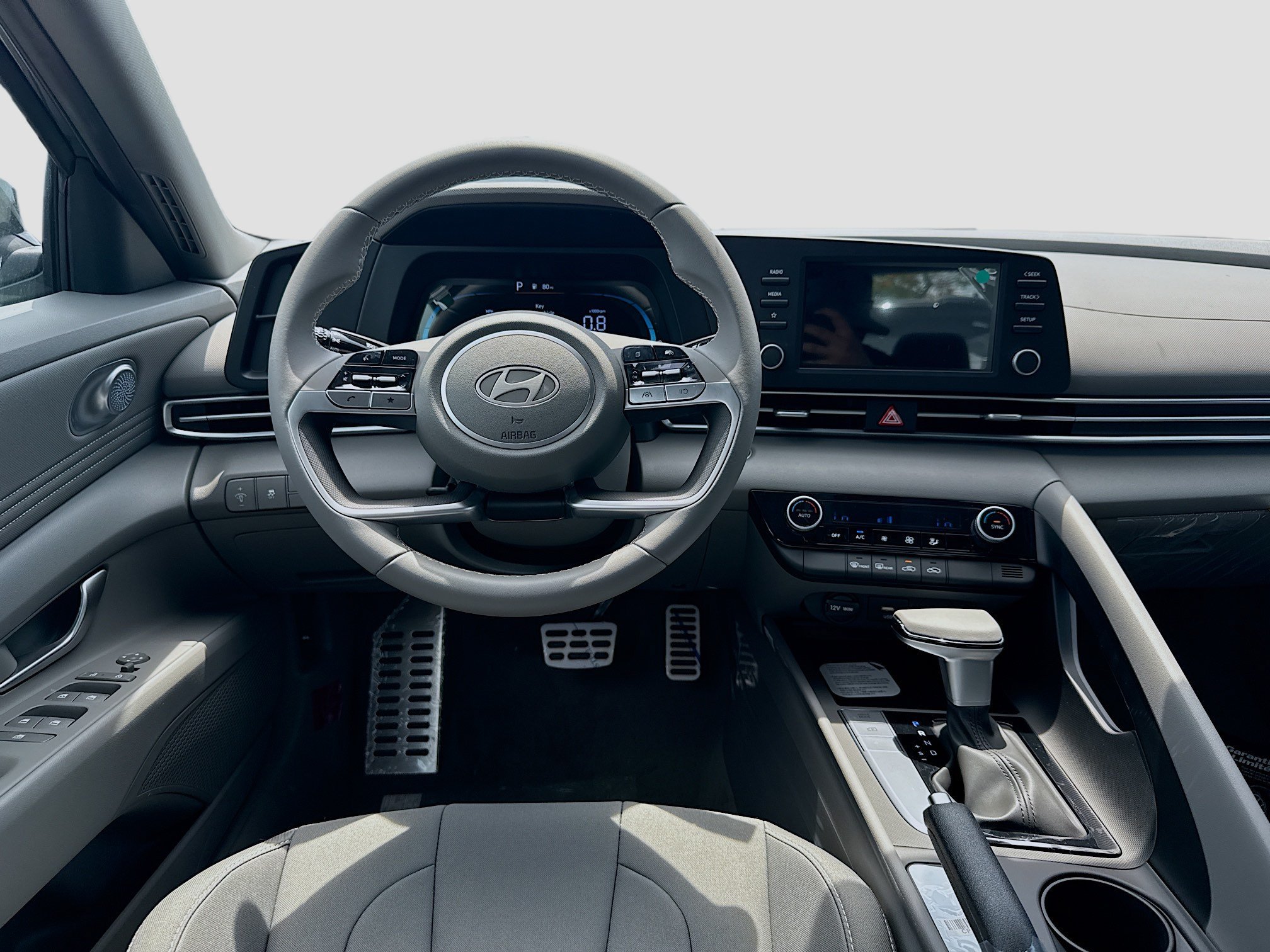 New 2026 Amazon Gray Hyundai SEL Sport image 39