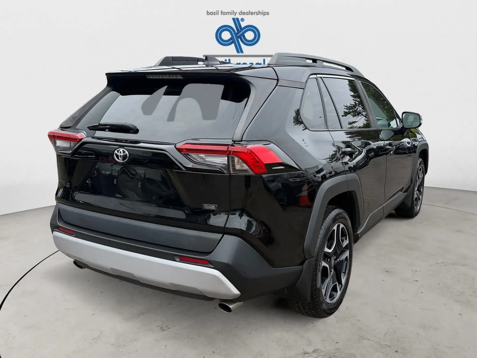 Used 2021 Midnight Black Metallic Toyota Adventure image 7