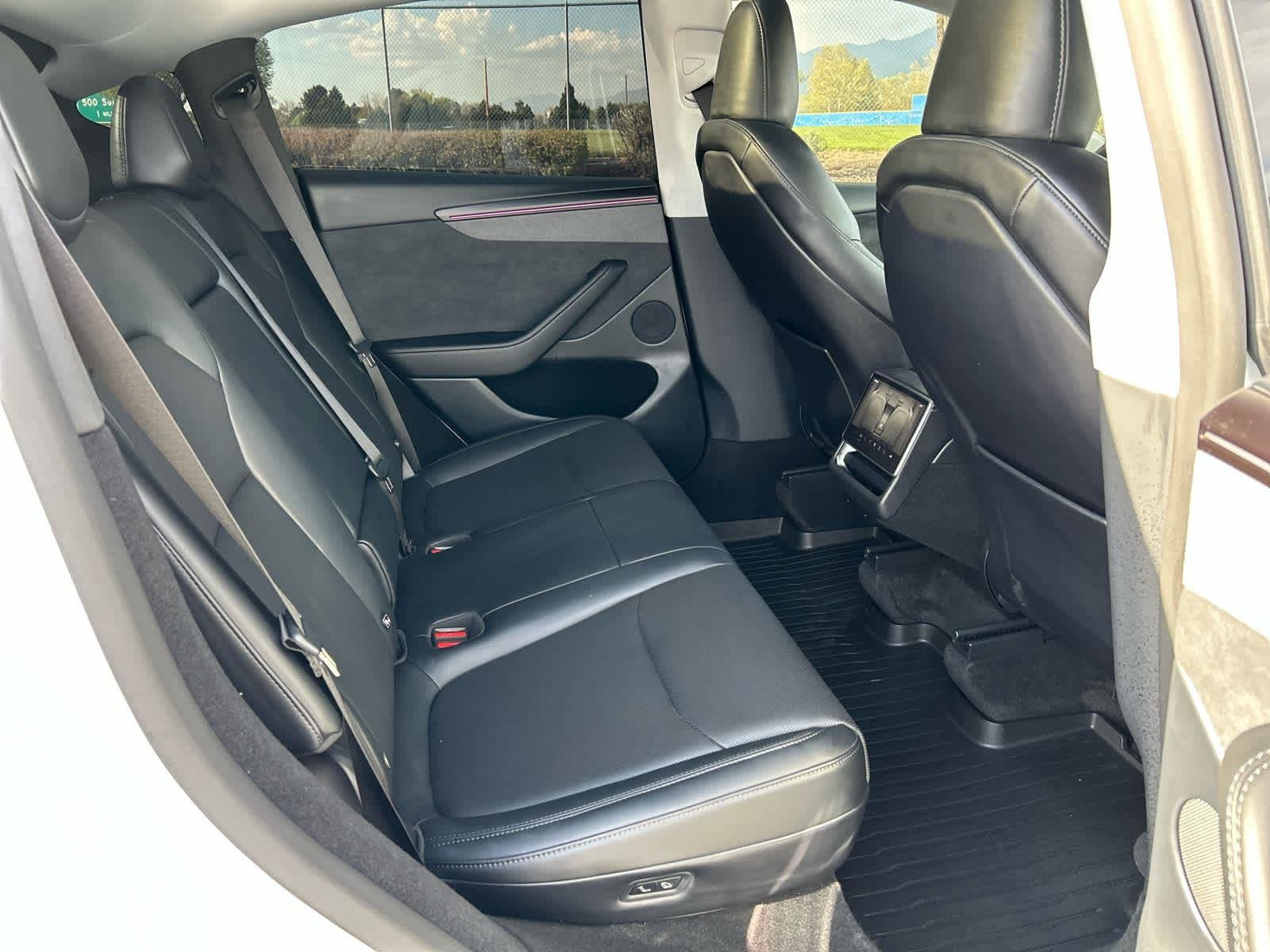 2026 Tesla Model Y Premium - Photo 20