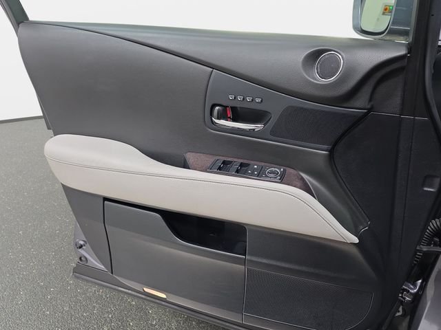 Used 2015 Gray Pearl Lexus 350 image 27