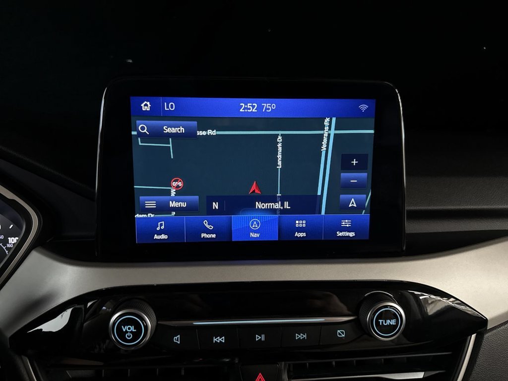 Used 2020 Desert Gold Metallic Ford SEL image 28