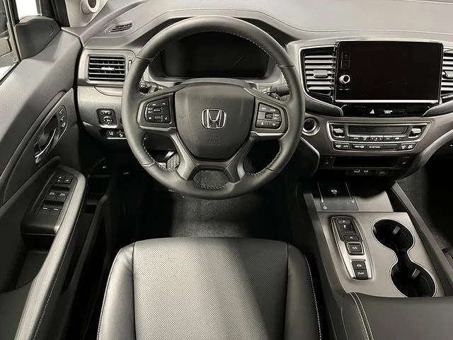 New 2026 Platinum White Pearl Honda RTL image 23