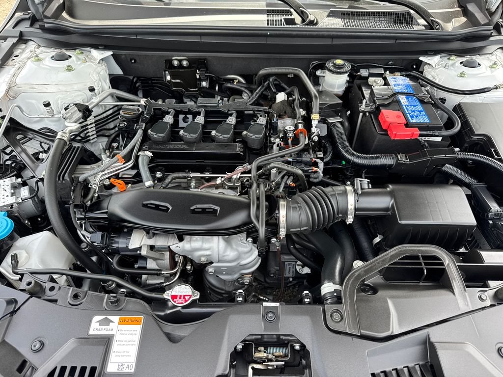 Used 2024 White Honda EX image 8