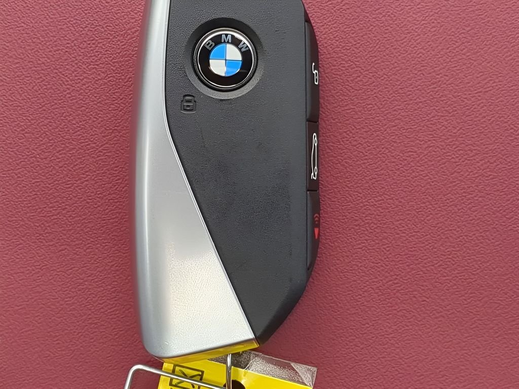 2026 BMW 5 Series 530i - Photo 27