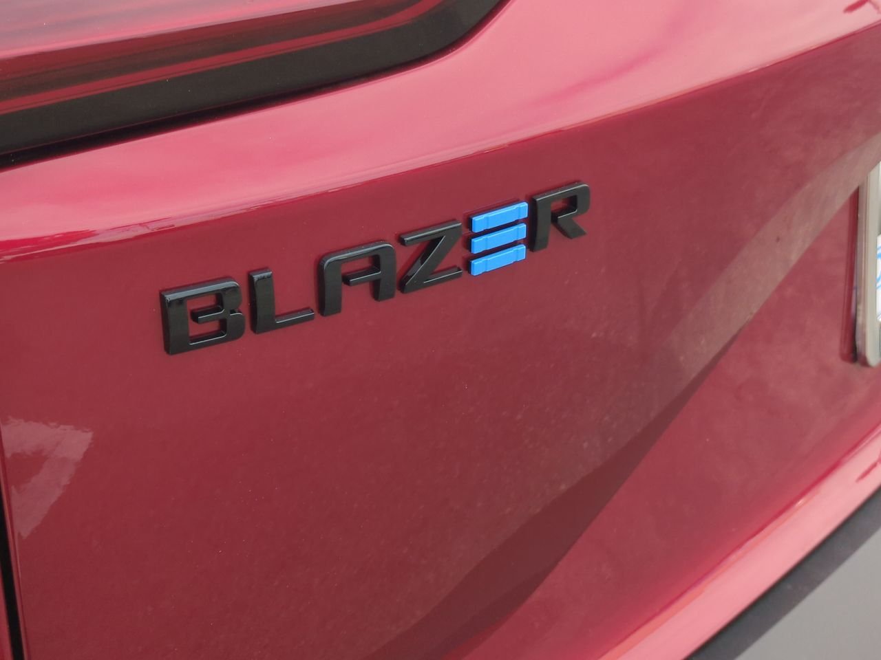 New 2026 Radiant Red Tintcoat Chevrolet LT image 31