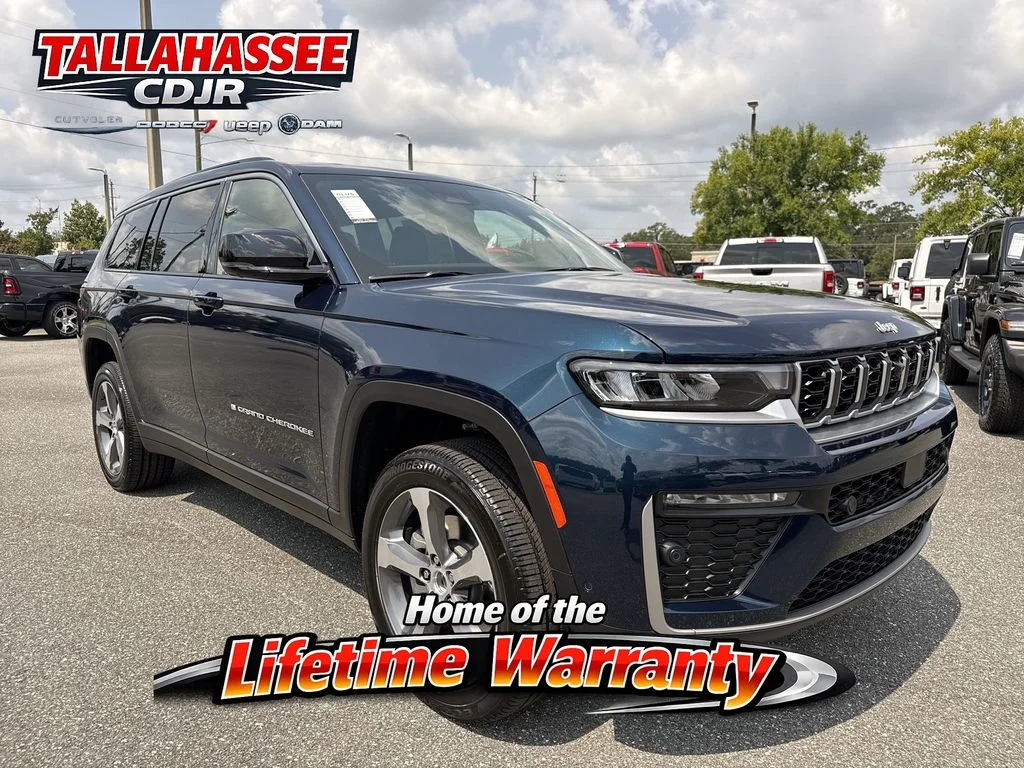 New 2026 Fathom Blue Pearl-Coat Exterior Paint Jeep Limited image 1