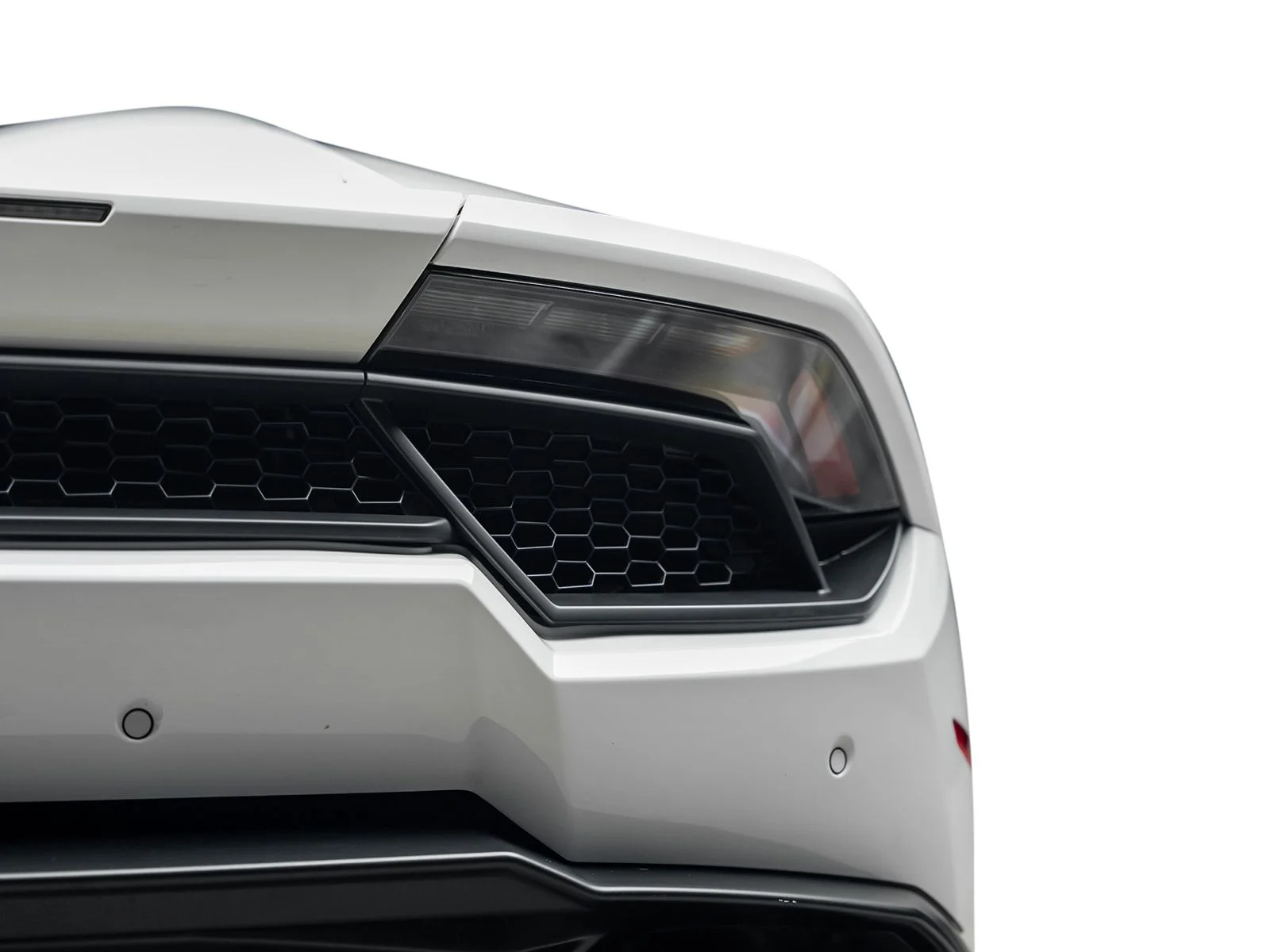 Used 2017 White Lamborghini  image 14