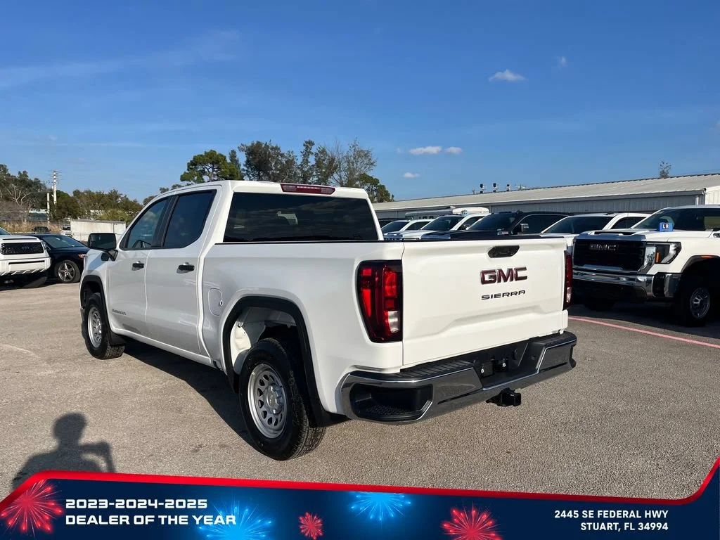 New 2026 Summit White GMC Pro image 5