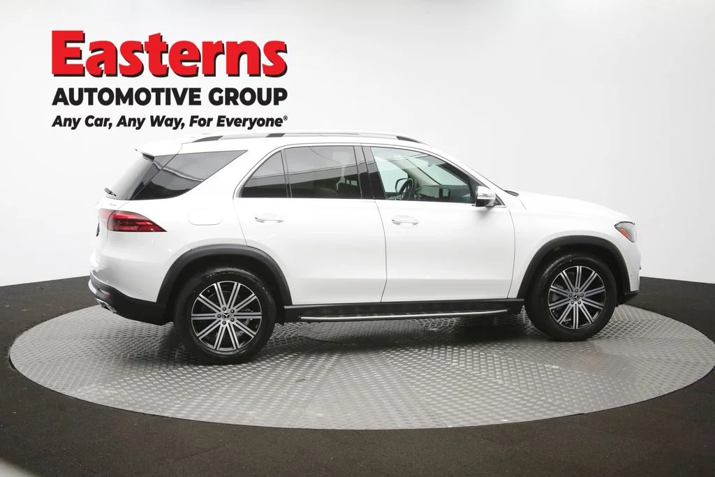 Used 2025 White Mercedes-Benz GLE 450e image 44