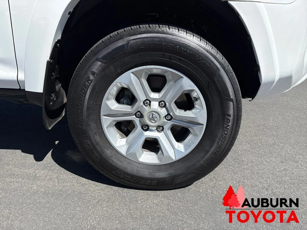 Used 2017 Super White Toyota SR5 image 24
