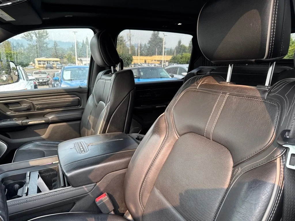 Used 2020 Diamond Black Crystal Pearlcoat Ram Limited image 4