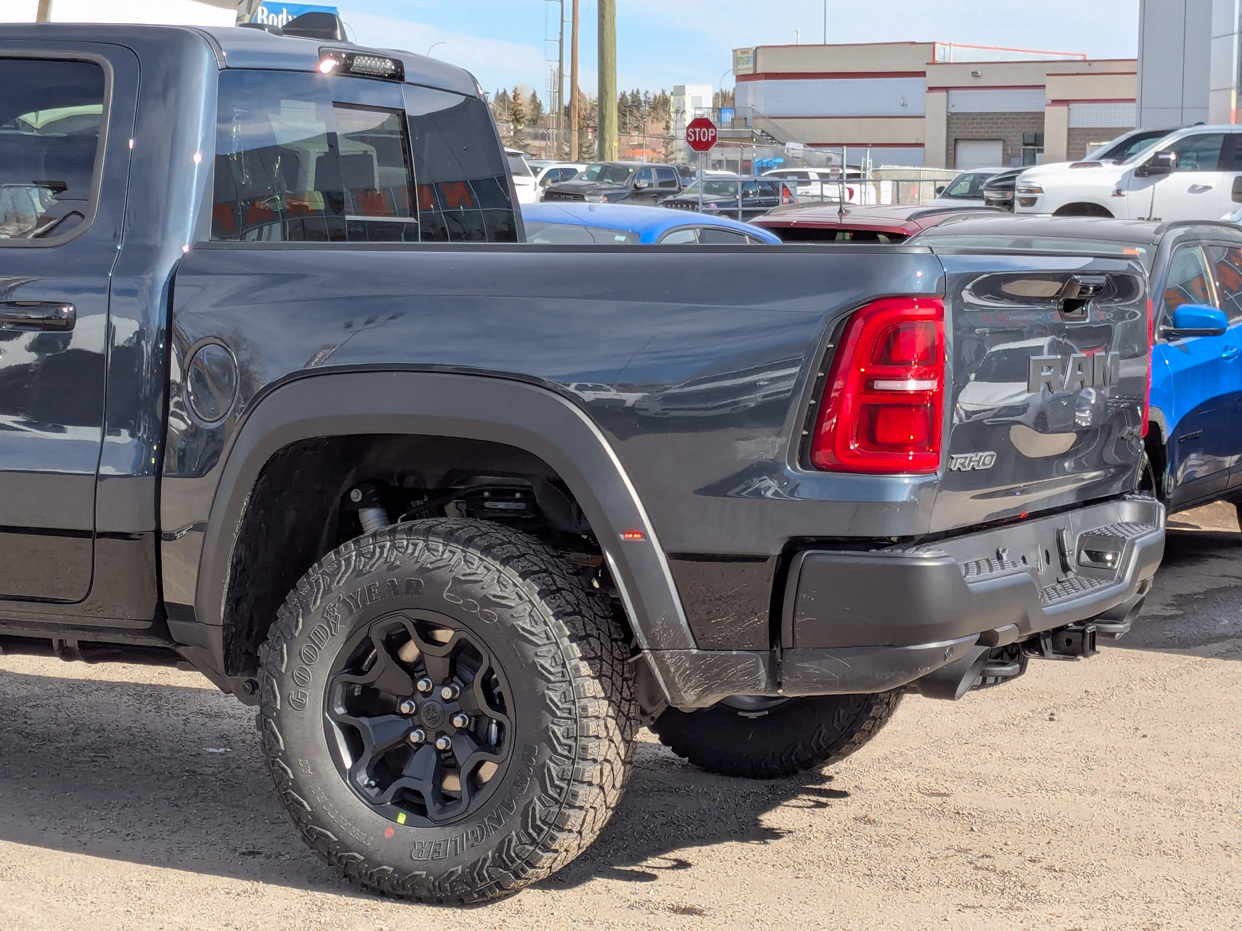 New 2026 Blue RAM RHO - - 3.0L Hurricane HO T-Turbo - RHO Level 1 Pkg w/ 14.4 Screen - Pano Sunroof & Massage Seats! image 10