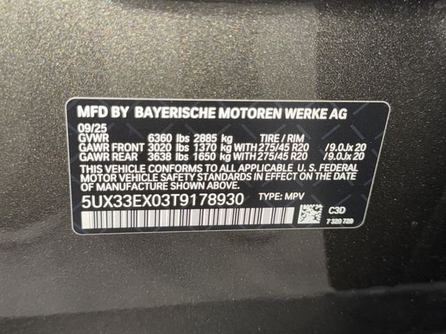Certified Used 2026 Manhattan Green Metallic BMW xDrive40i image 38