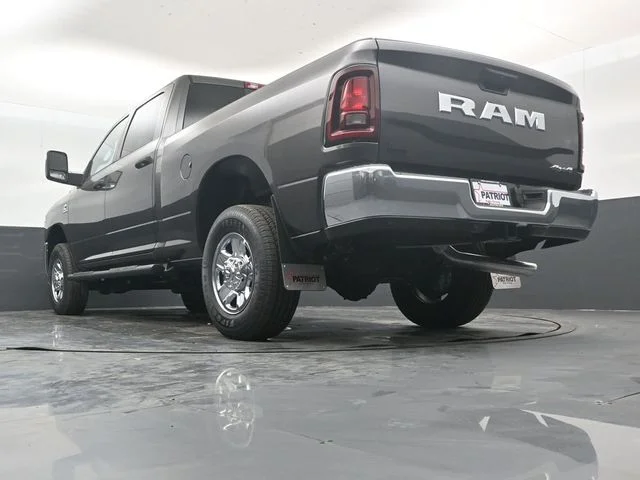 New 2026 Granite Crystal Metallic Clear-Coat Exterior Paint RAM Tradesman image 42