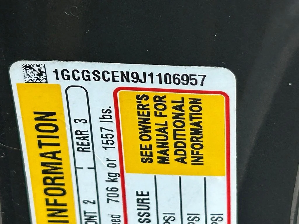 Used 2018 Graphite Metallic Chevrolet LT image 41