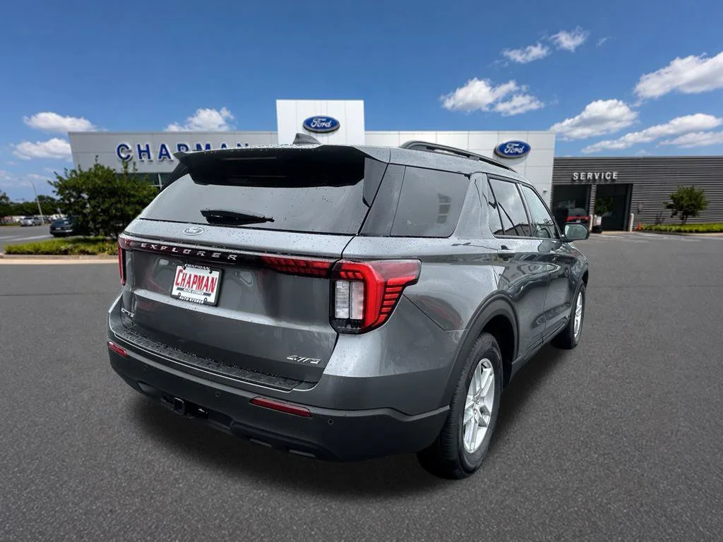 New 2026 Carbonized Gray Metallic Ford Active image 5