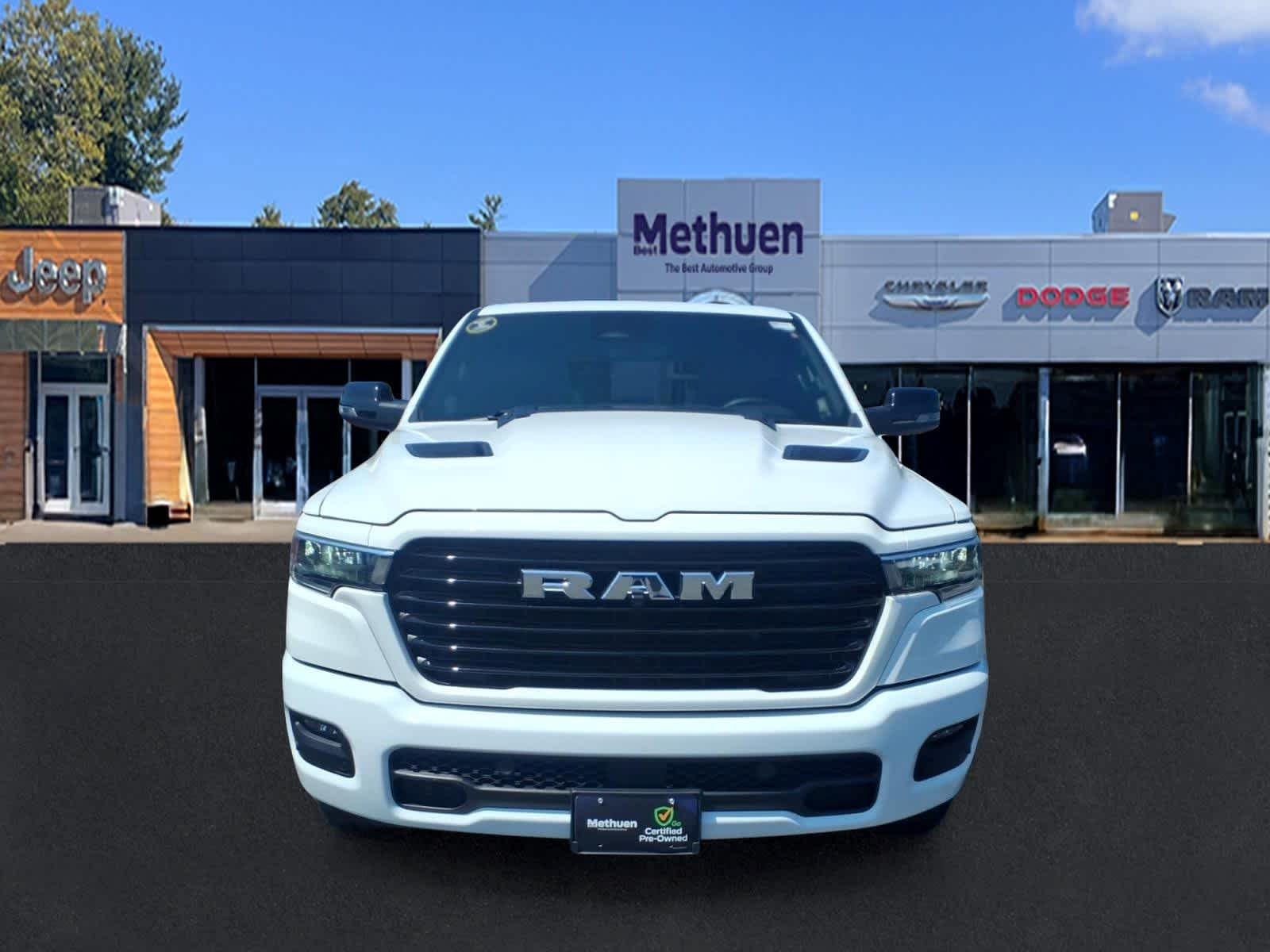 Used 2025 Bright White Clearcoat Ram Laramie image 9